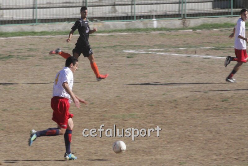 121006 sport 068y_tn.jpg
